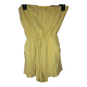 Hollister Yellow Sleeveless Romper Size Medium